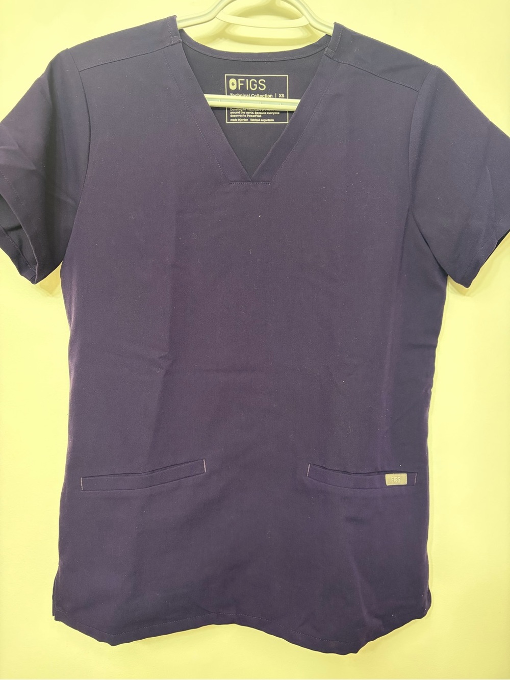 FIGS Women’s V-Neck Scrub Top in Purple Jam color
